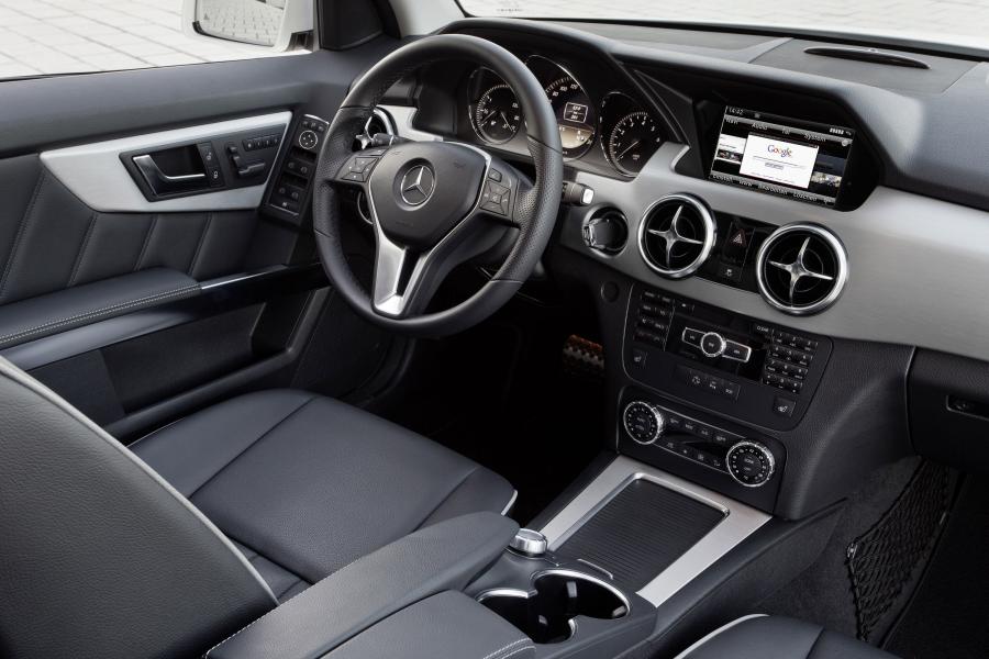  Mercedes-Benz GLK-Class 2012 года  (фото 6 из 77)